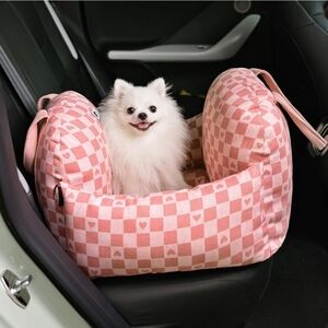 Funny Fuzzy Pet Carrier/Car Seat Cover, NWOT (please see description)*